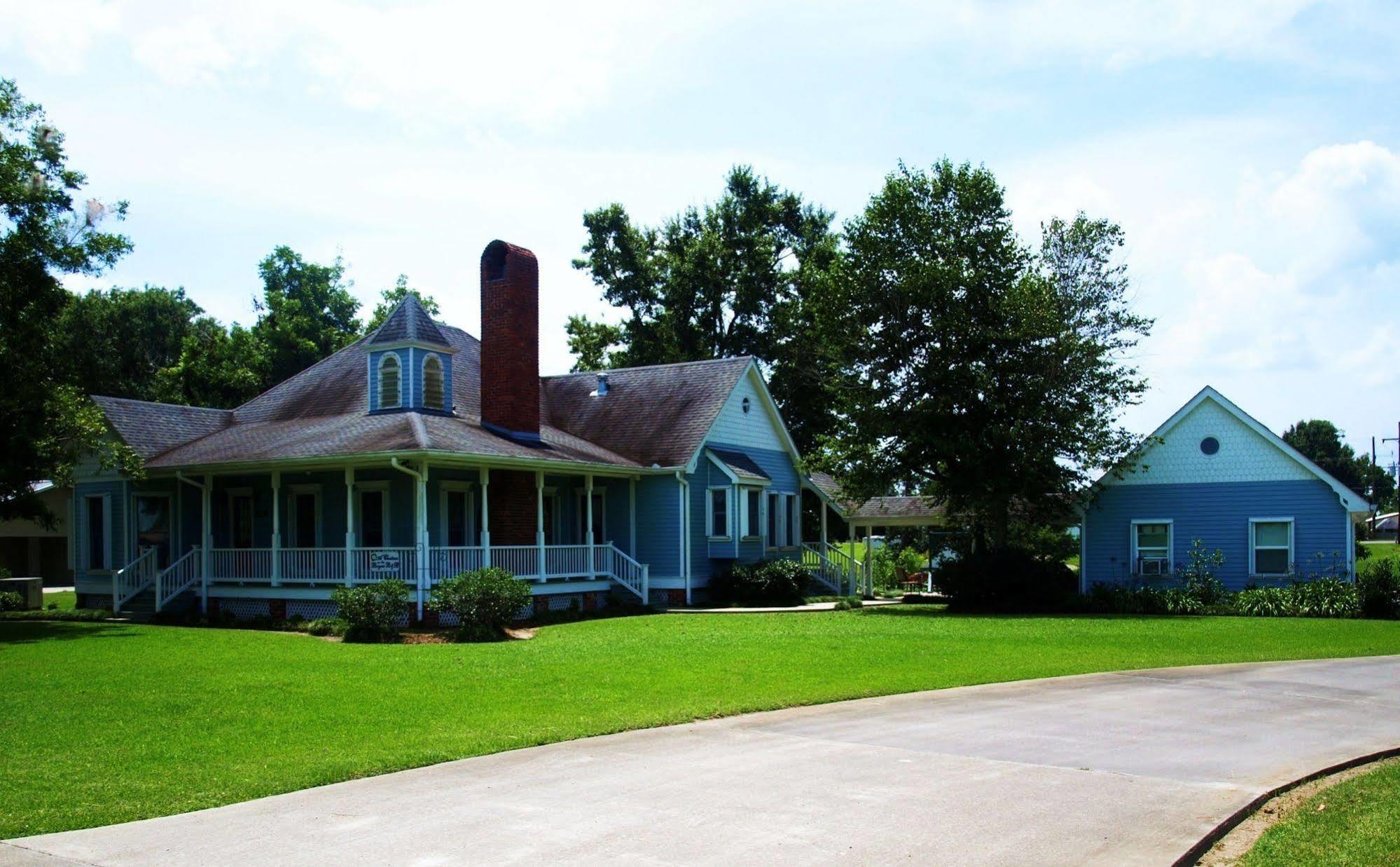 A Chateau On The Bayou Bed & Breakfast Raceland Exterior foto