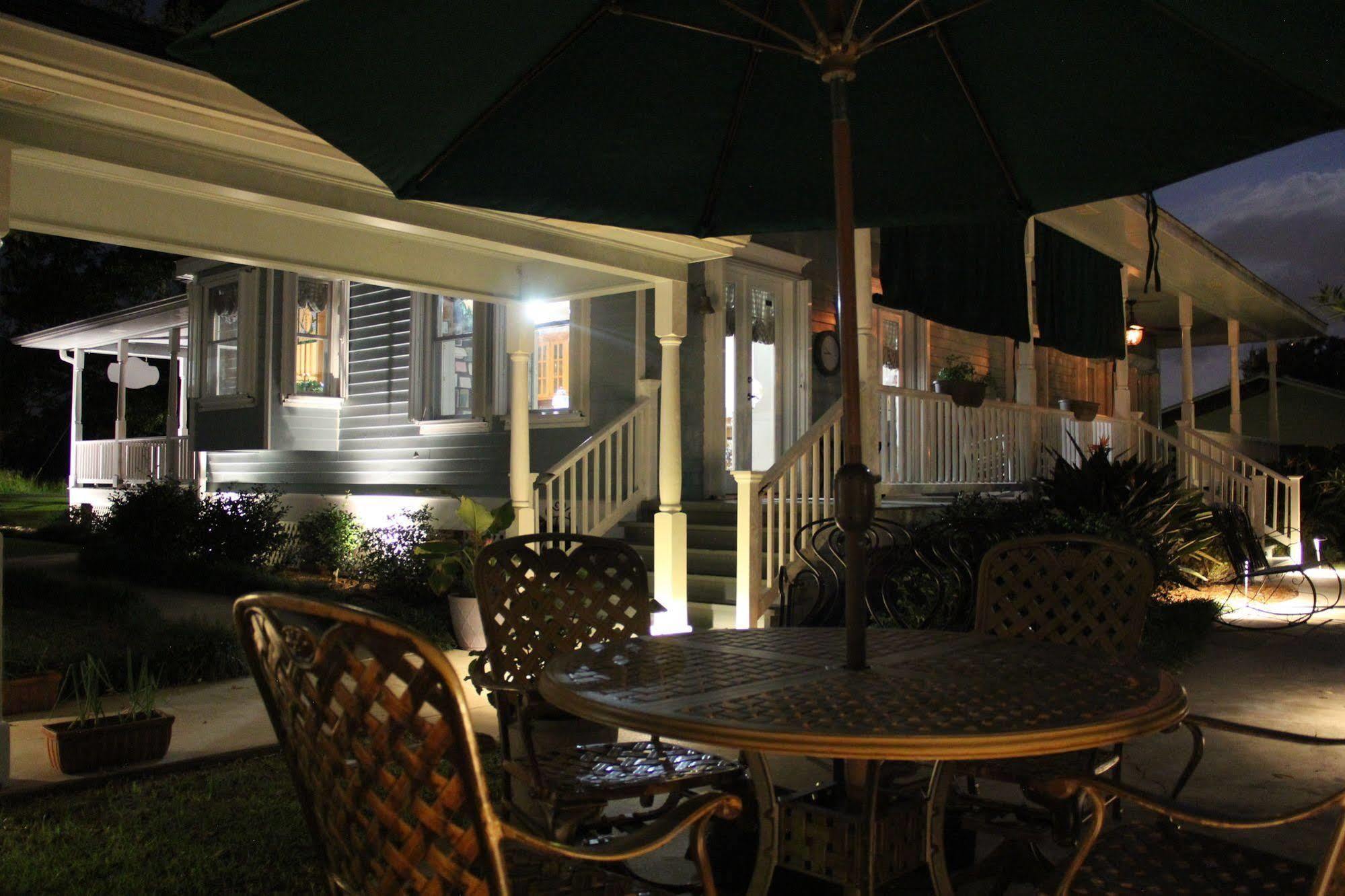 A Chateau On The Bayou Bed & Breakfast Raceland Exterior foto