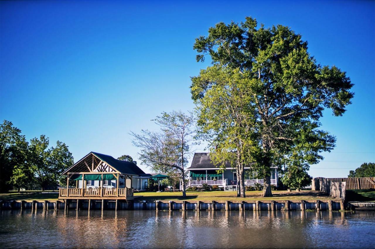 A Chateau On The Bayou Bed & Breakfast Raceland Exterior foto