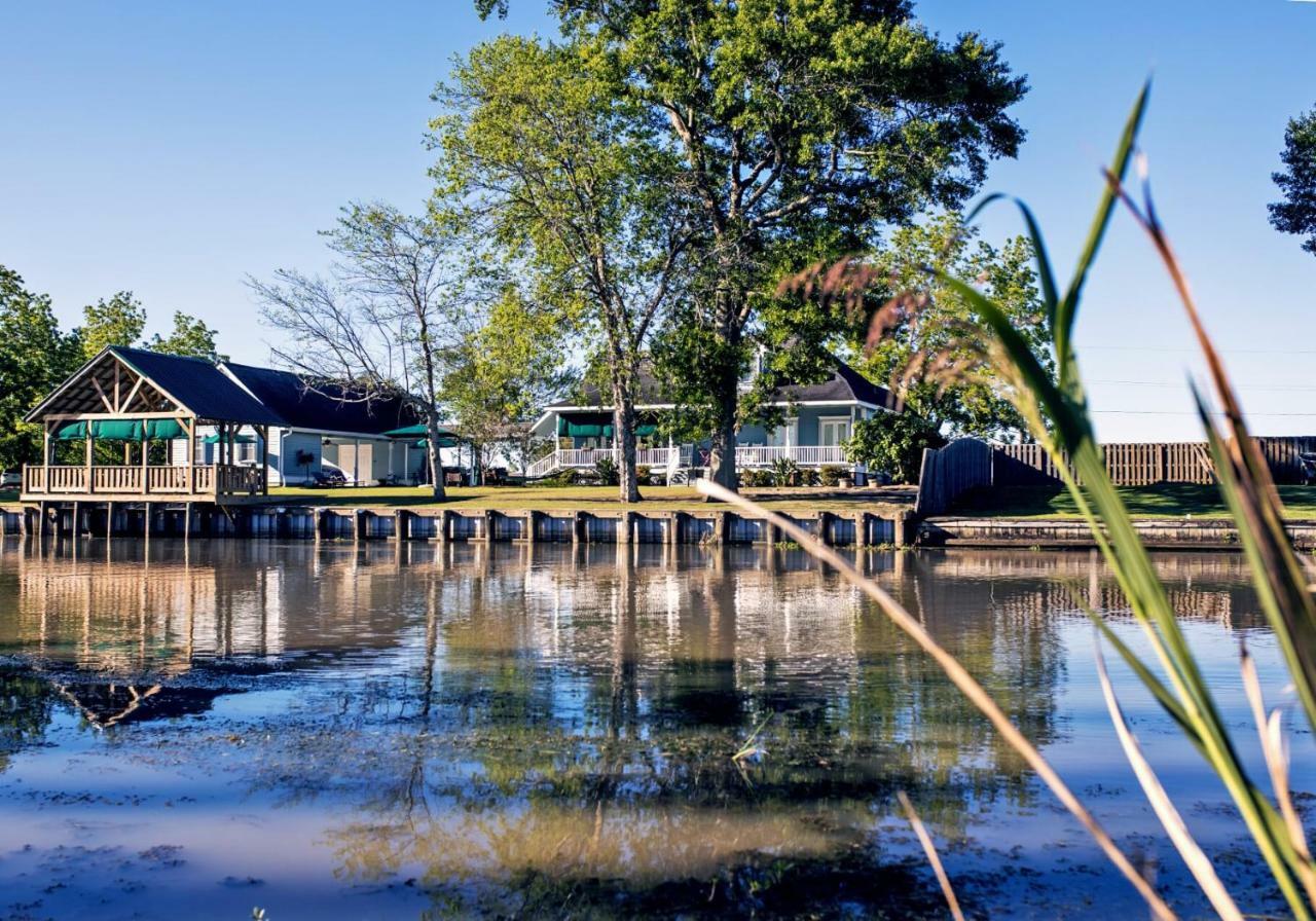A Chateau On The Bayou Bed & Breakfast Raceland Exterior foto